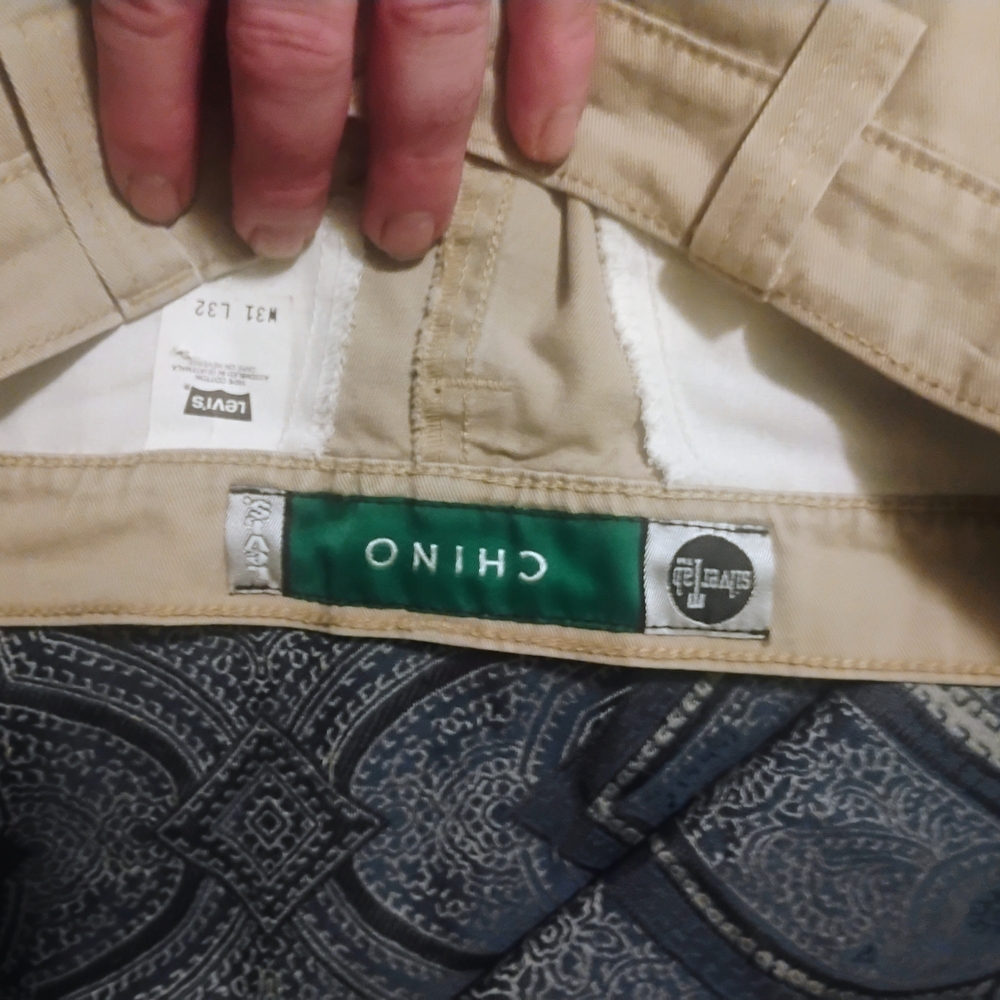 Levi's Men's Beige Chino Pants